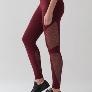 Lululemon Reveal 7/8 Tight, Red Burgundy
